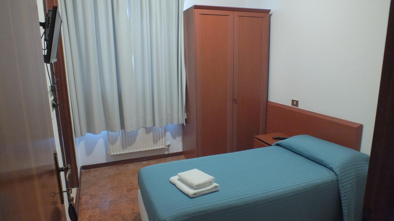 Albergo Ristorante Casabianca San Vito al Torre Exterior foto
